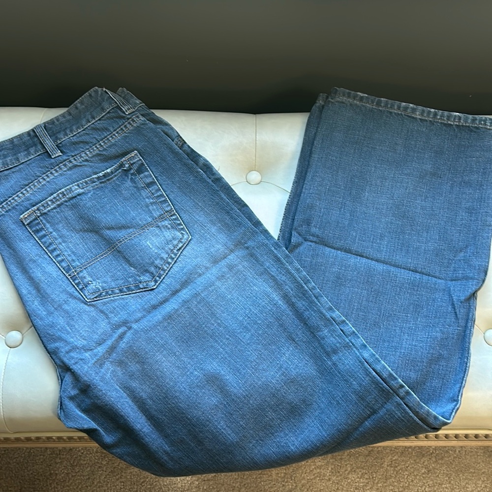 Men’s low rise boot cut size 36x32